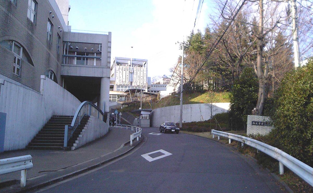 桐光学園中学校